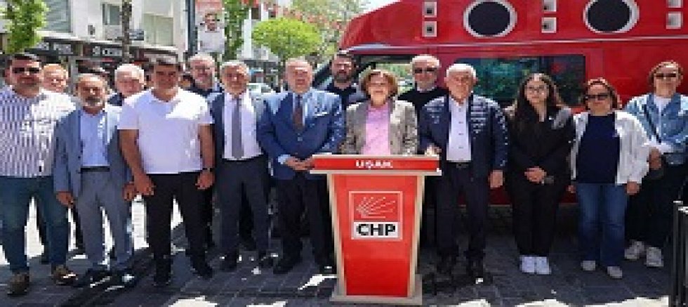 CHP Uşak Ayakta: “Özgür Özel Yalnız Değildir!”
