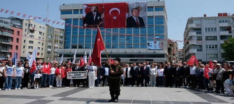 CHP Uşak İl Yönetimi, 19 Mayıs’ın 106. Yılını Coşkuyla Kutladı