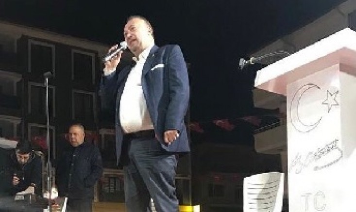 CHP Uşak Milletvekili ve Karma Parlamento Başkan Vekili Özkan Yalım, akaryakıt zamlarına tepki gösterdi.
