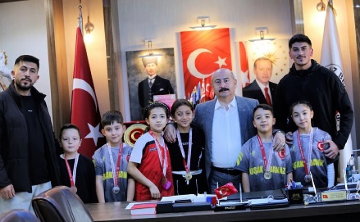 Çocuklarımız Kick Boks Ege Bölge Turnuvasından Birincilikle Döndü