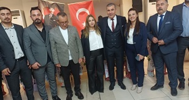 2025 YILININ İLK BAŞKANI, ÜNAL AKÇURA GÜVEN TAZELEDİ