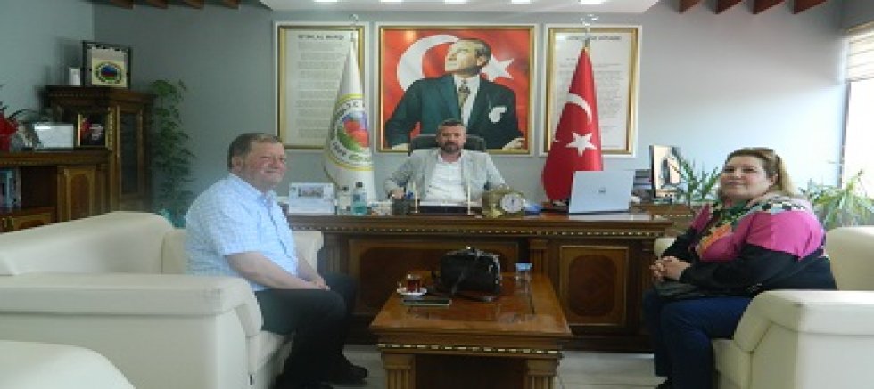 ASRIN MEDYA SİVASLI BELEDİYE BAŞKANI BAHRİ AZATÇAM’I ZİYARET ETTİ