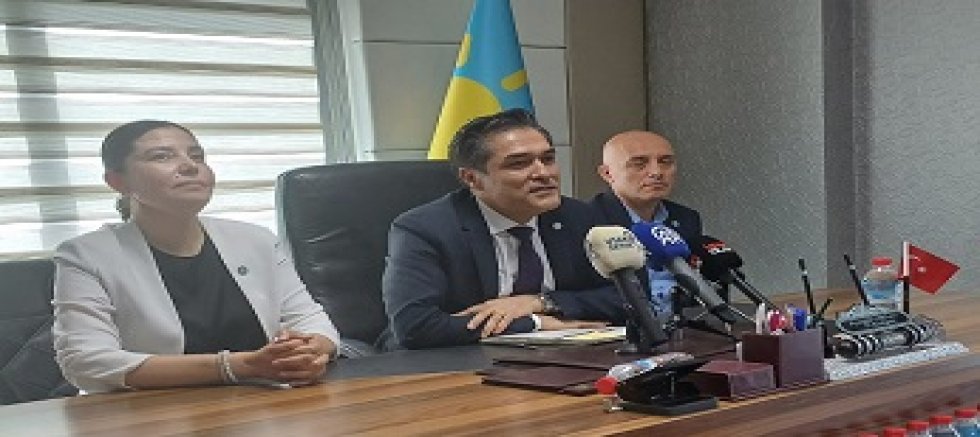 İYİ Parti Grup Başkan Vekili Buğra Kavuncu Uşak’ta