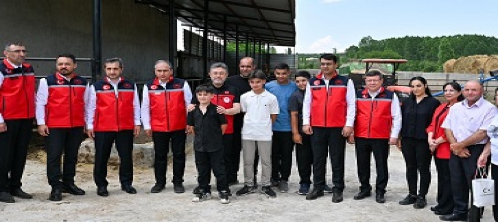 Tarım ve Orman Bakanı İbrahim Yumaklı Uşak'ta İncelemelerde Bulundu