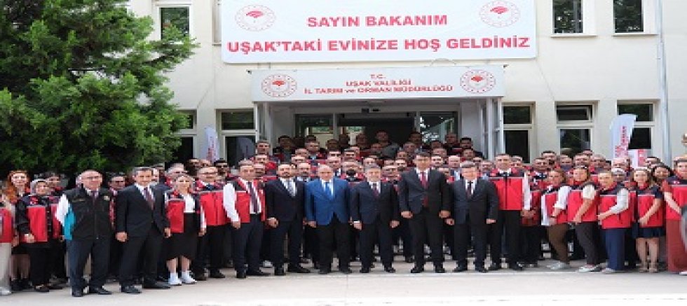 Tarım ve Orman Bakanı İbrahim Yumaklı Uşak'ta Tarım, Orman ve Kırsal Kalkınma Programlarına Katıldı