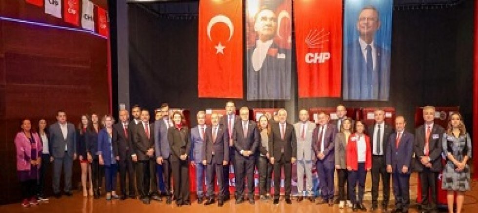 Uşak CHP 39. İl Kongresinde İl Başkanı Celalettin Çoban’ı Seçti 