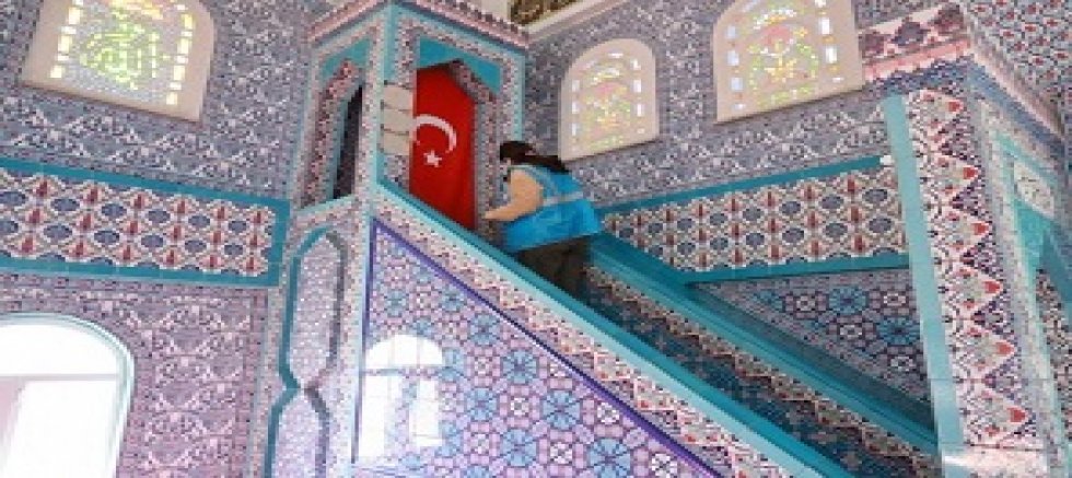 Uşak’ta Köy Camilerinde Temizlik