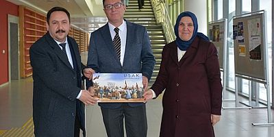 KENT KONSEYİNDEN KÜTÜPHANE HAFTASINA DESTEK