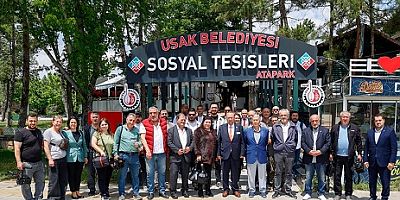 Özkan Yalım Kahvaltıyı Basınla Birlikte Yaptı