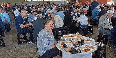 Vekil GÜNEŞ Annesi Rabia Güneş İçin Yemekli Mevlid Programı Düzenlendi