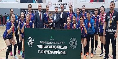 Yeşilay Genç Kızlar Türkiye Hentbol Şampiyonu Kepez Belediyesi Oldu