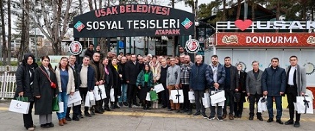 Uşak Belediye Bşk Mehmet Çakın ve Uşak Valisi Dr Turan Ergün Uşak Basını İle 10 Ocak Çalışan gzeteciler günü münasebeti ile Bir Araya Geldi.